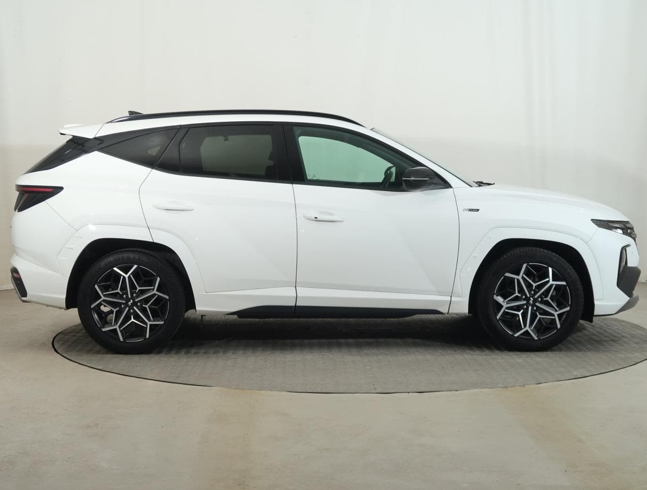 2022 Hyundai TUCSON - 12