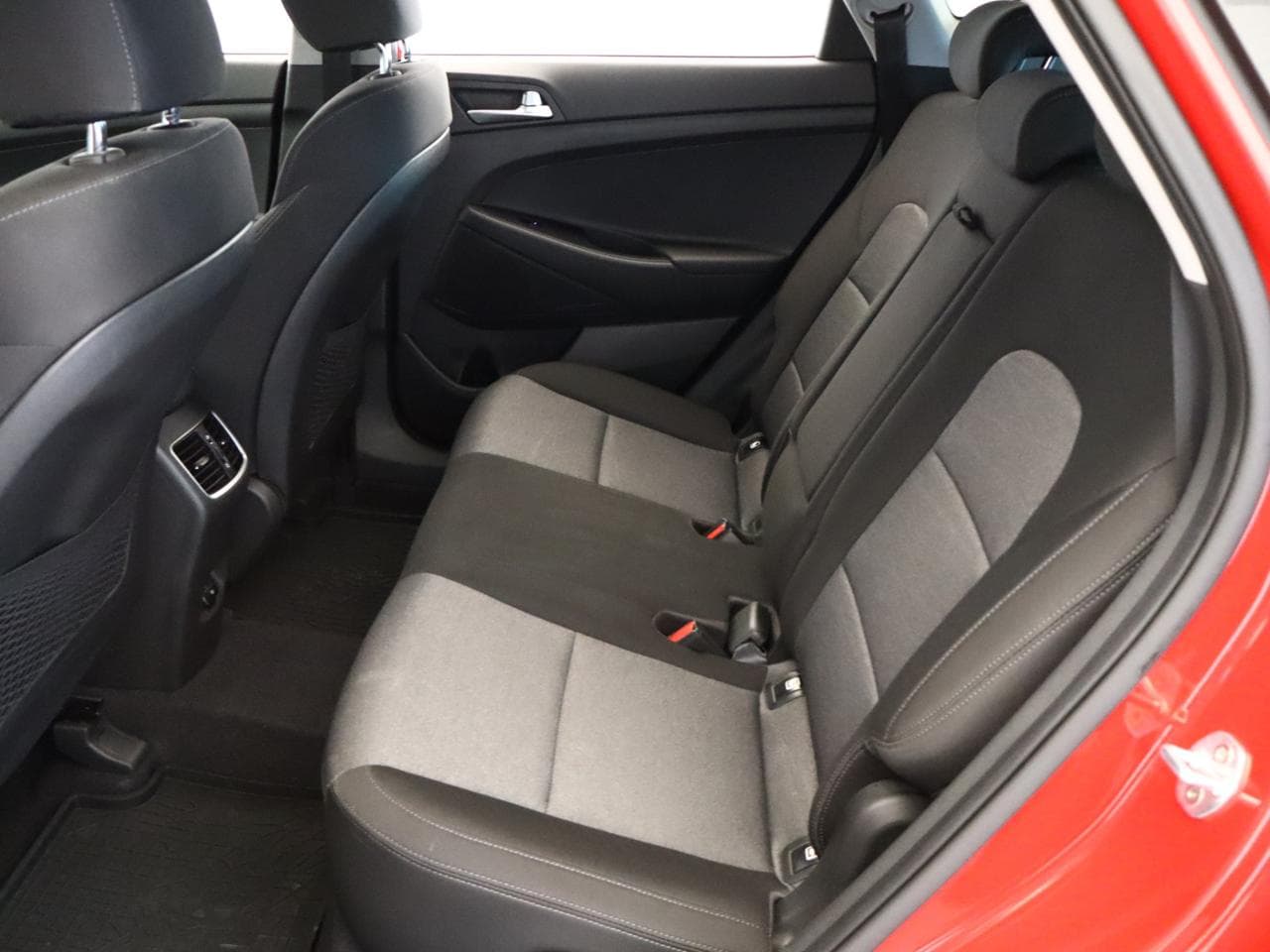 2020 Hyundai TUCSON - 22