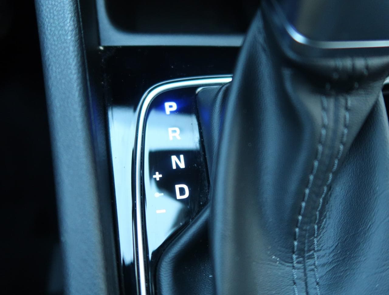 2022 Hyundai TUCSON - 22