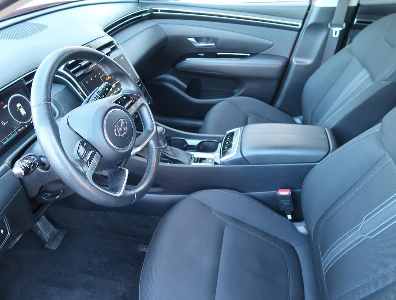 2022 Hyundai TUCSON - 19