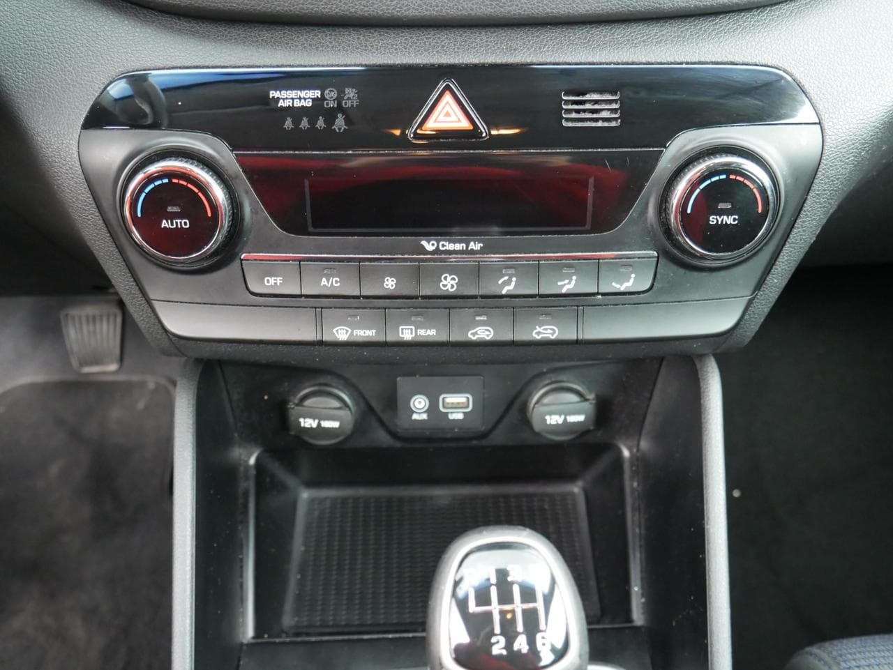 2016 Hyundai TUCSON - 26
