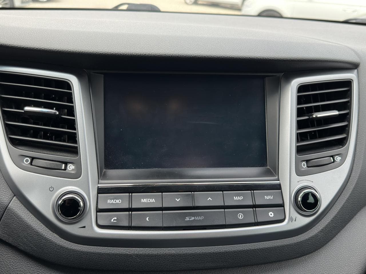 2016 Hyundai TUCSON - 16