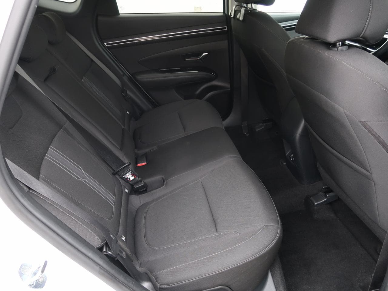 2022 Hyundai TUCSON - 13