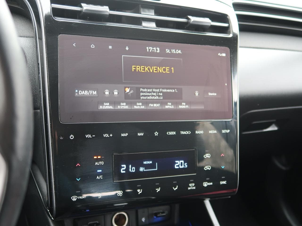 2022 Hyundai TUCSON - 19