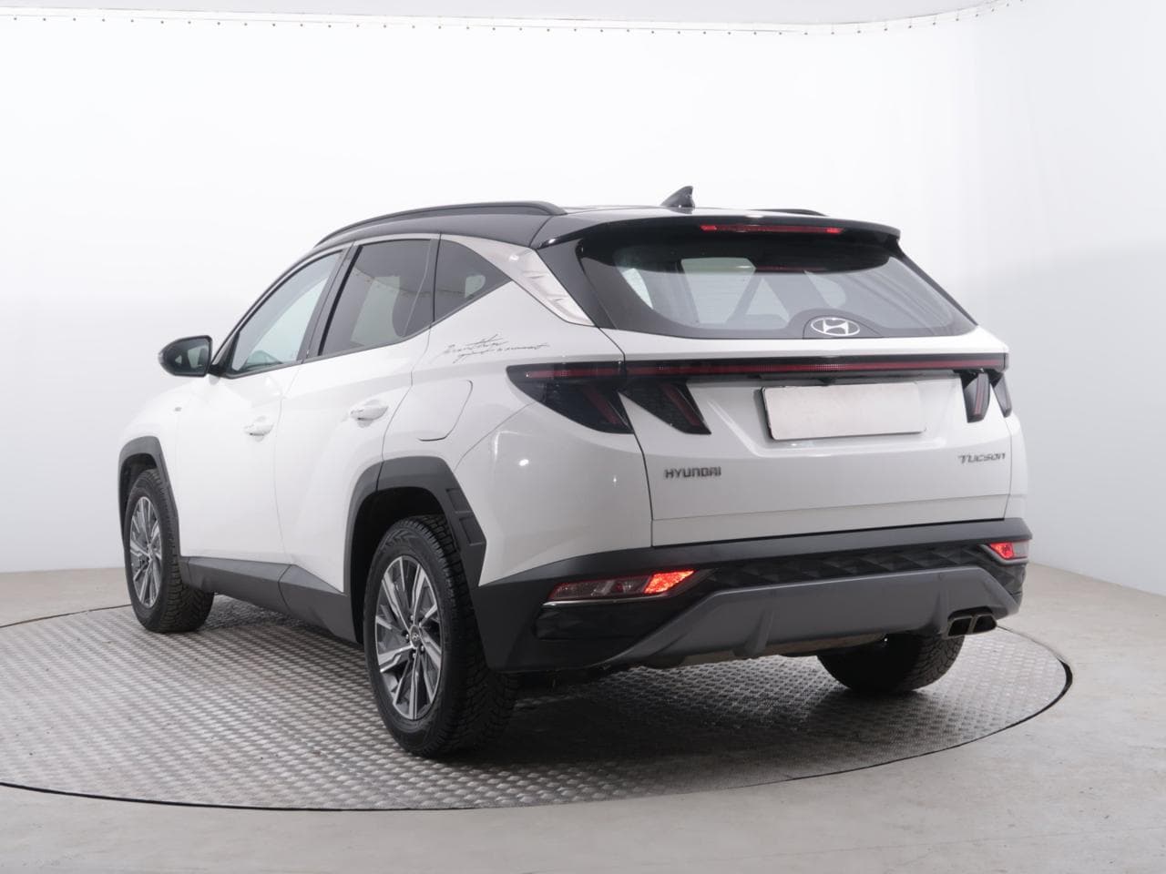 2022 Hyundai TUCSON - 5