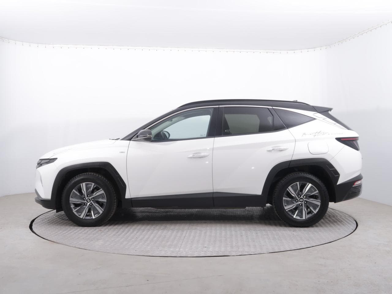 2022 Hyundai TUCSON - 4