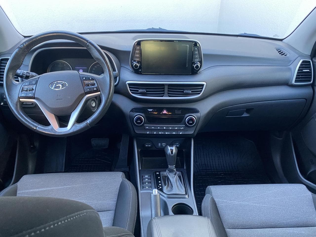 2018 Hyundai TUCSON - 12