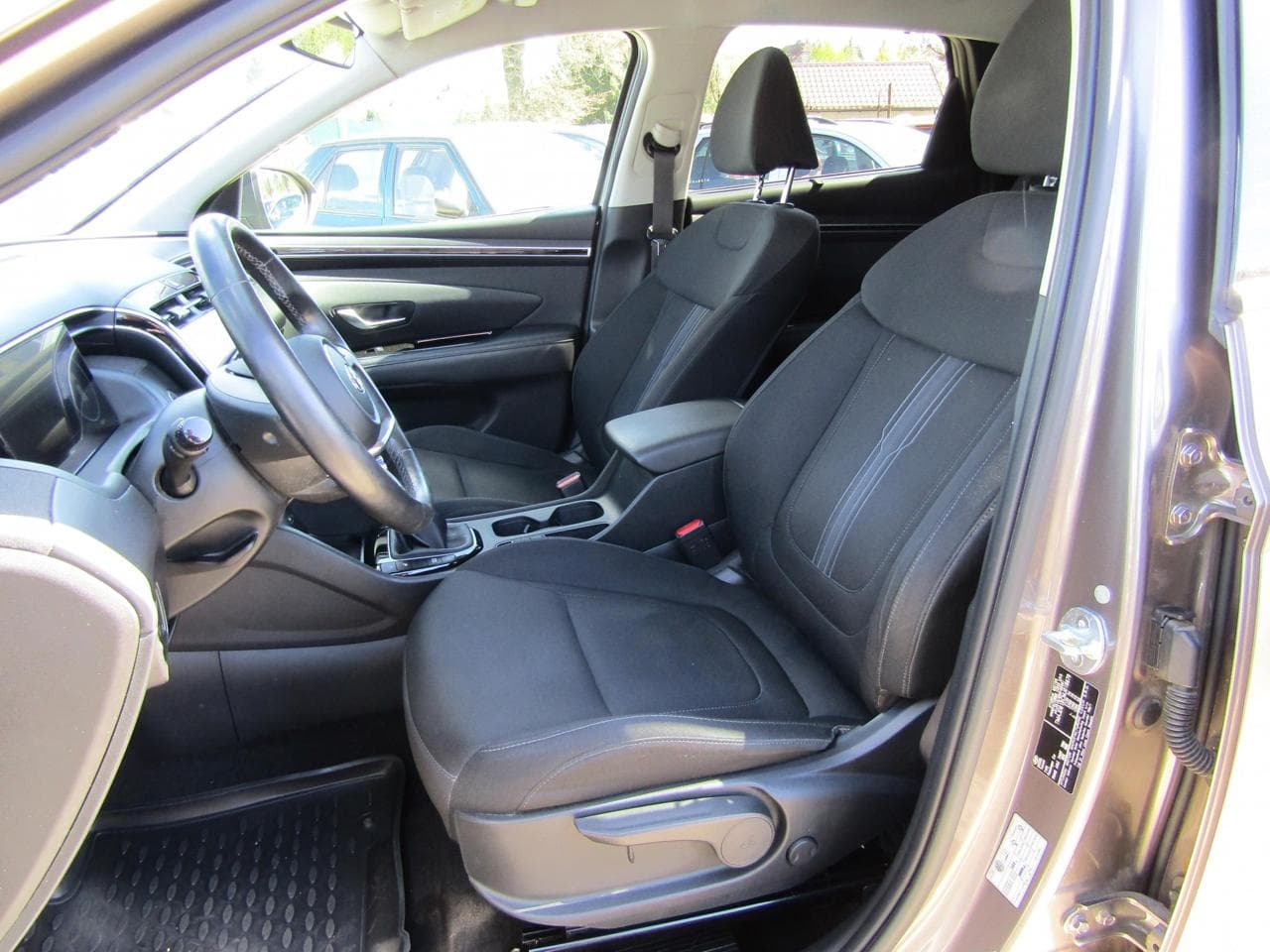 2021 Hyundai TUCSON - 11