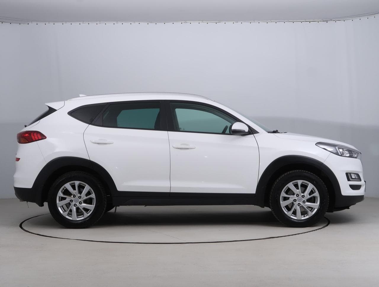 2019 Hyundai TUCSON - 14