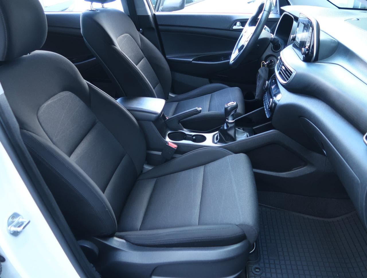 2019 Hyundai TUCSON - 22