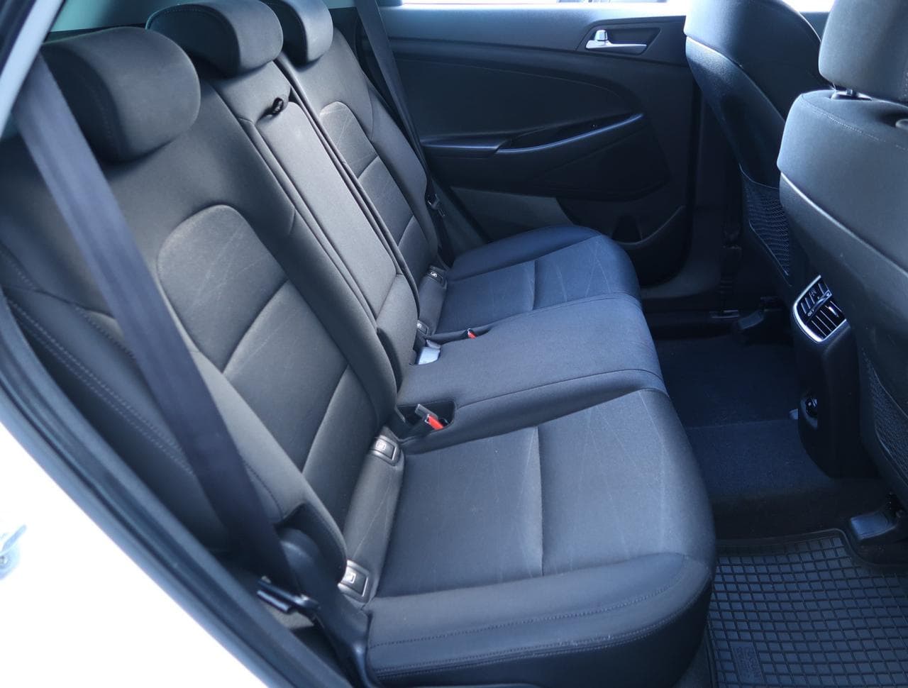 2019 Hyundai TUCSON - 24