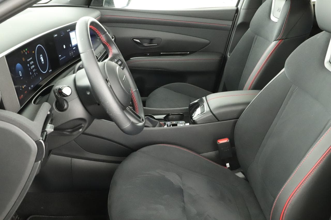2025 Hyundai TUCSON - 21
