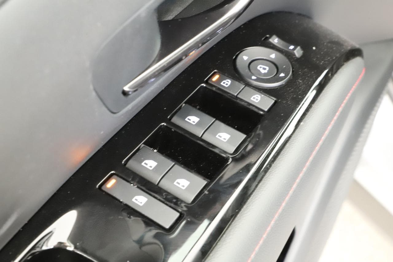 2025 Hyundai TUCSON - 36