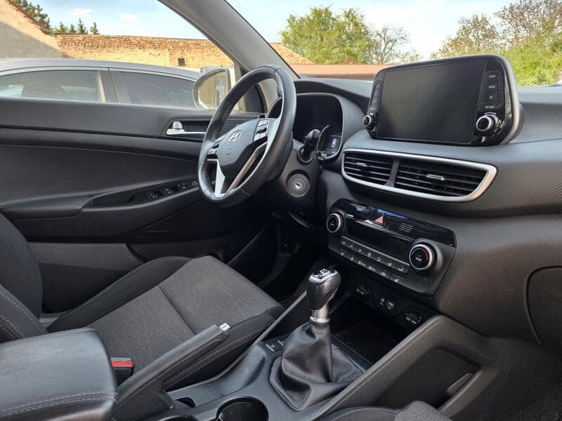 2019 Hyundai TUCSON - 12