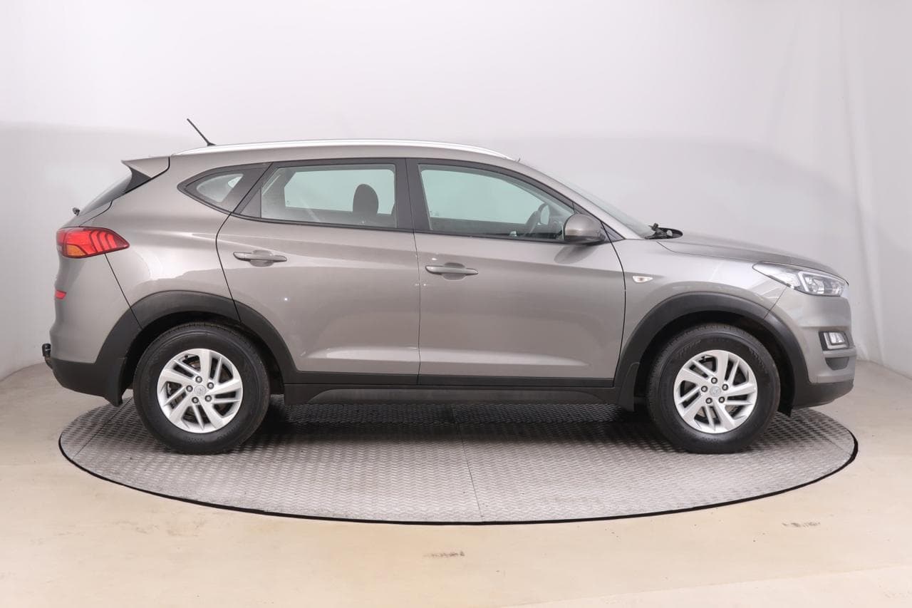2019 Hyundai TUCSON - 8