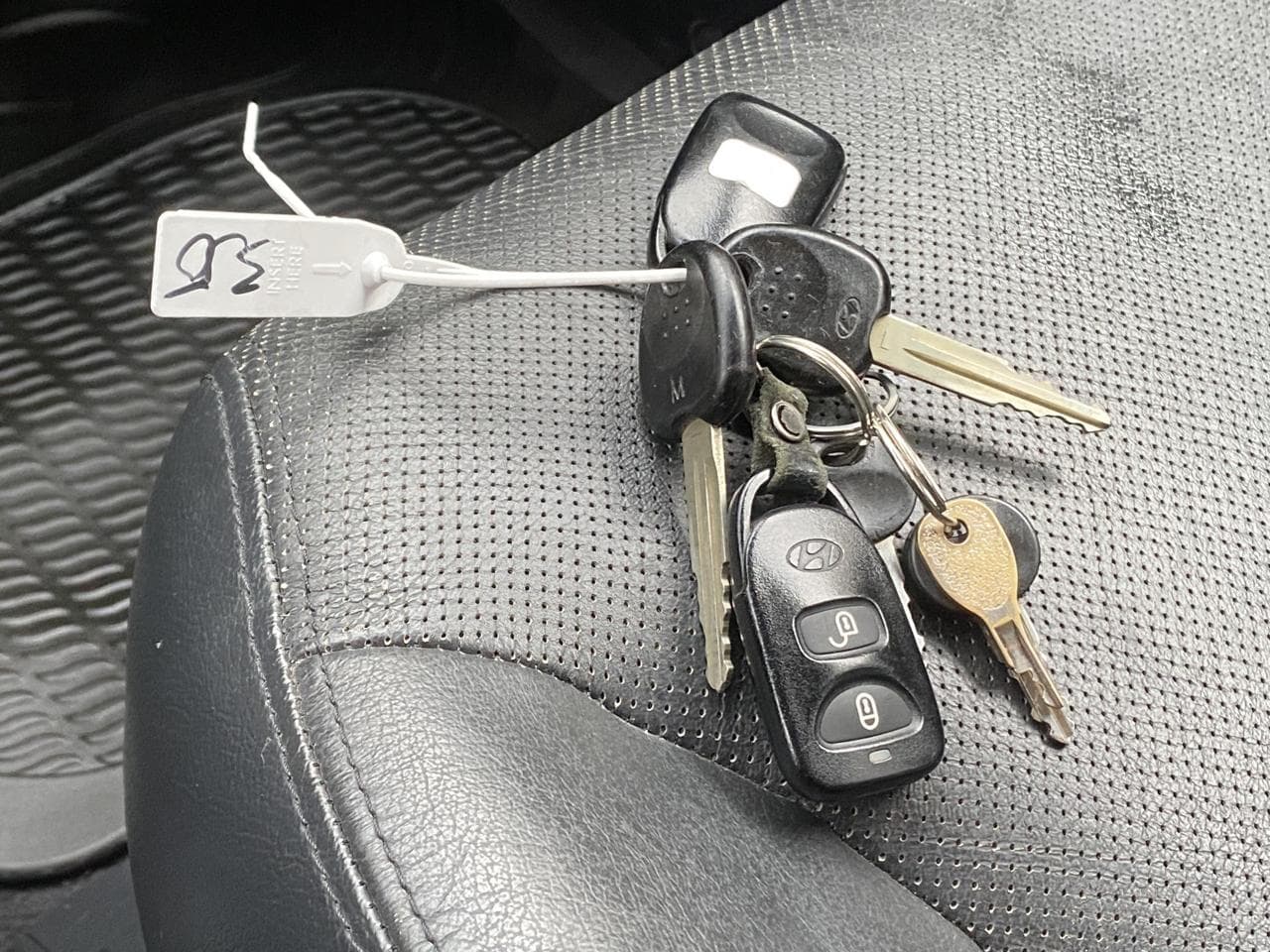 2006 Hyundai TUCSON - 16