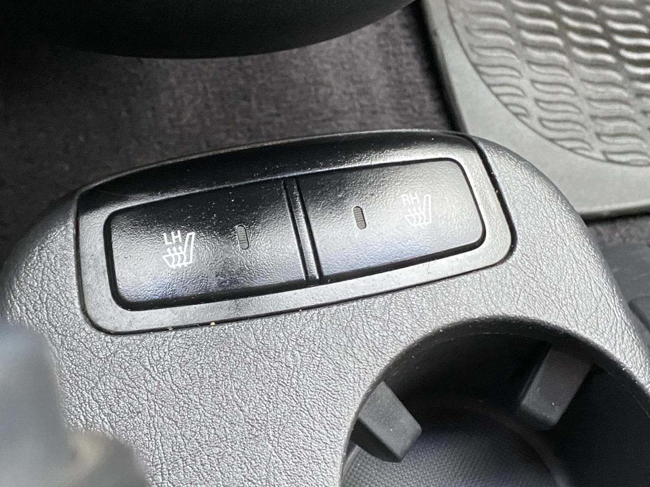 2006 Hyundai TUCSON - 13