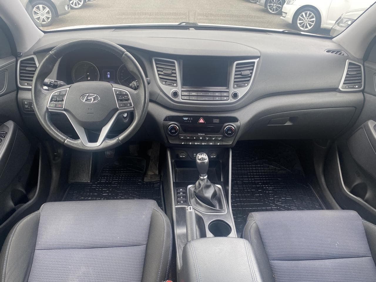 2016 Hyundai TUCSON - 8