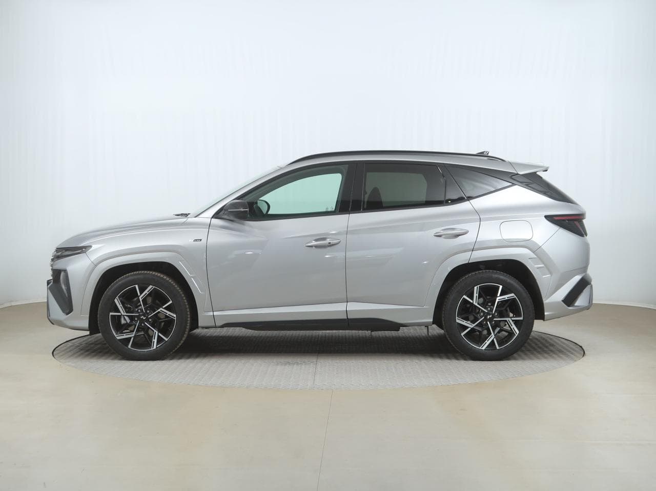 2025 Hyundai TUCSON - 4