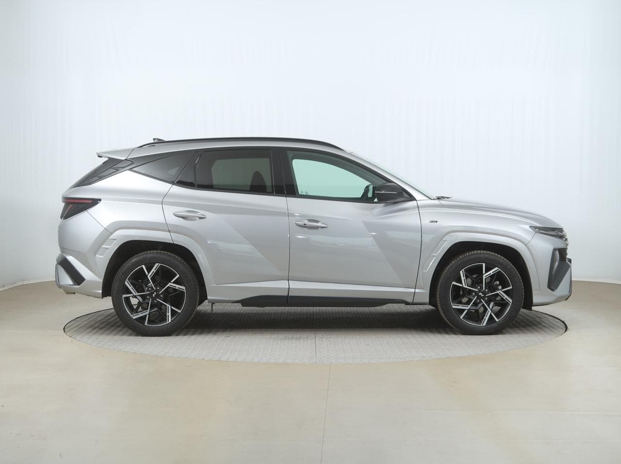 2025 Hyundai TUCSON - 8