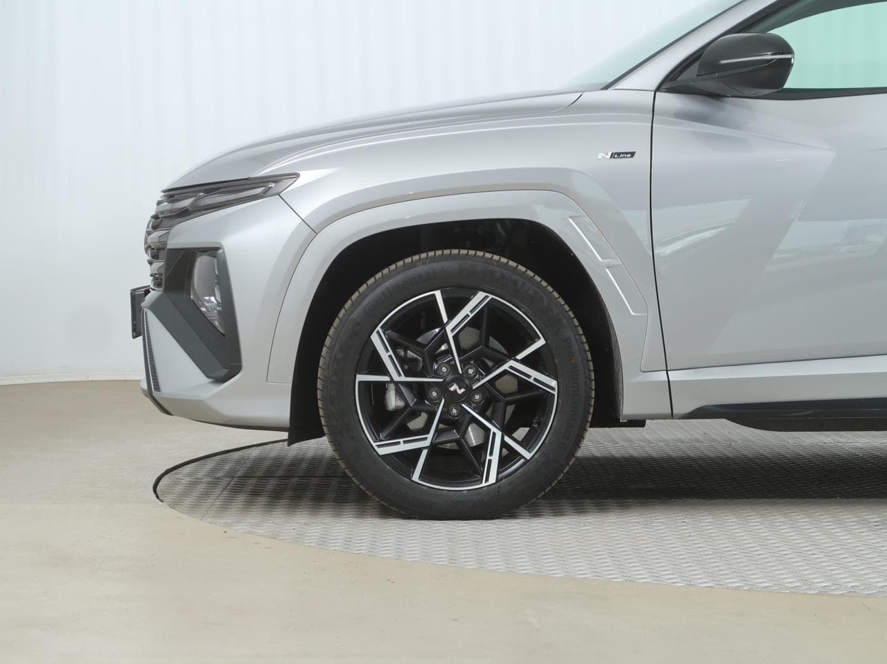 2025 Hyundai TUCSON - 9