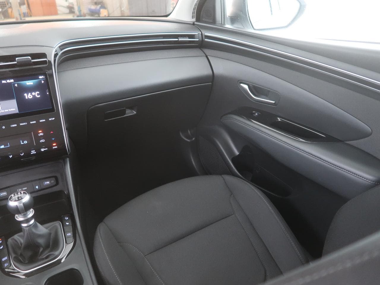2021 Hyundai TUCSON - 11