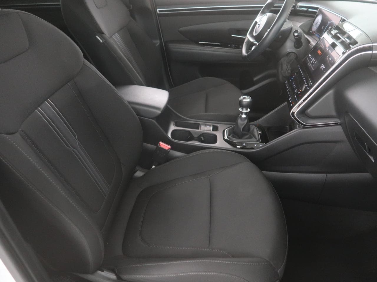 2021 Hyundai TUCSON - 12