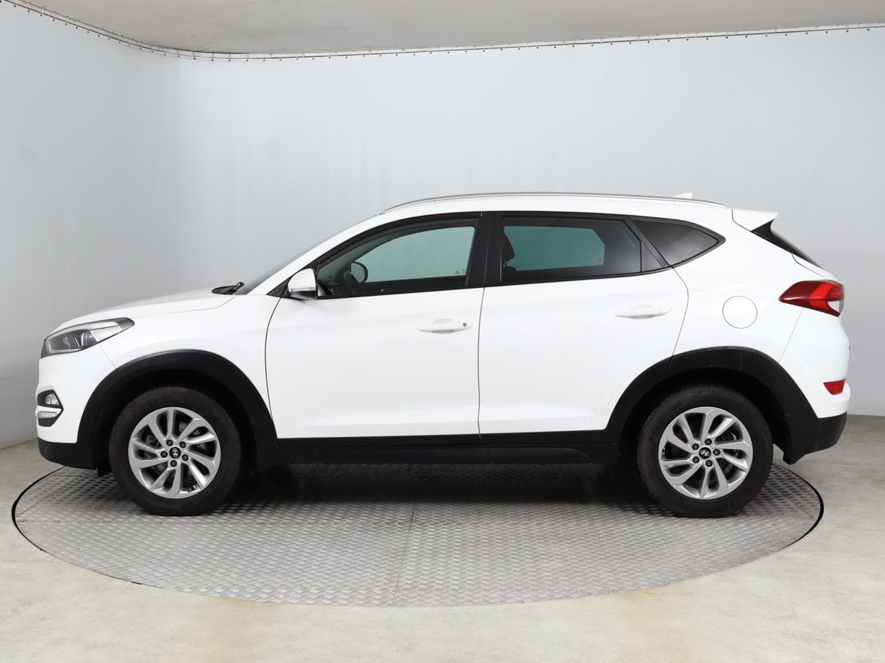 2016 Hyundai TUCSON - 4