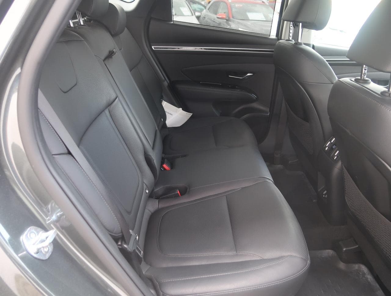 2021 Hyundai TUCSON - 13