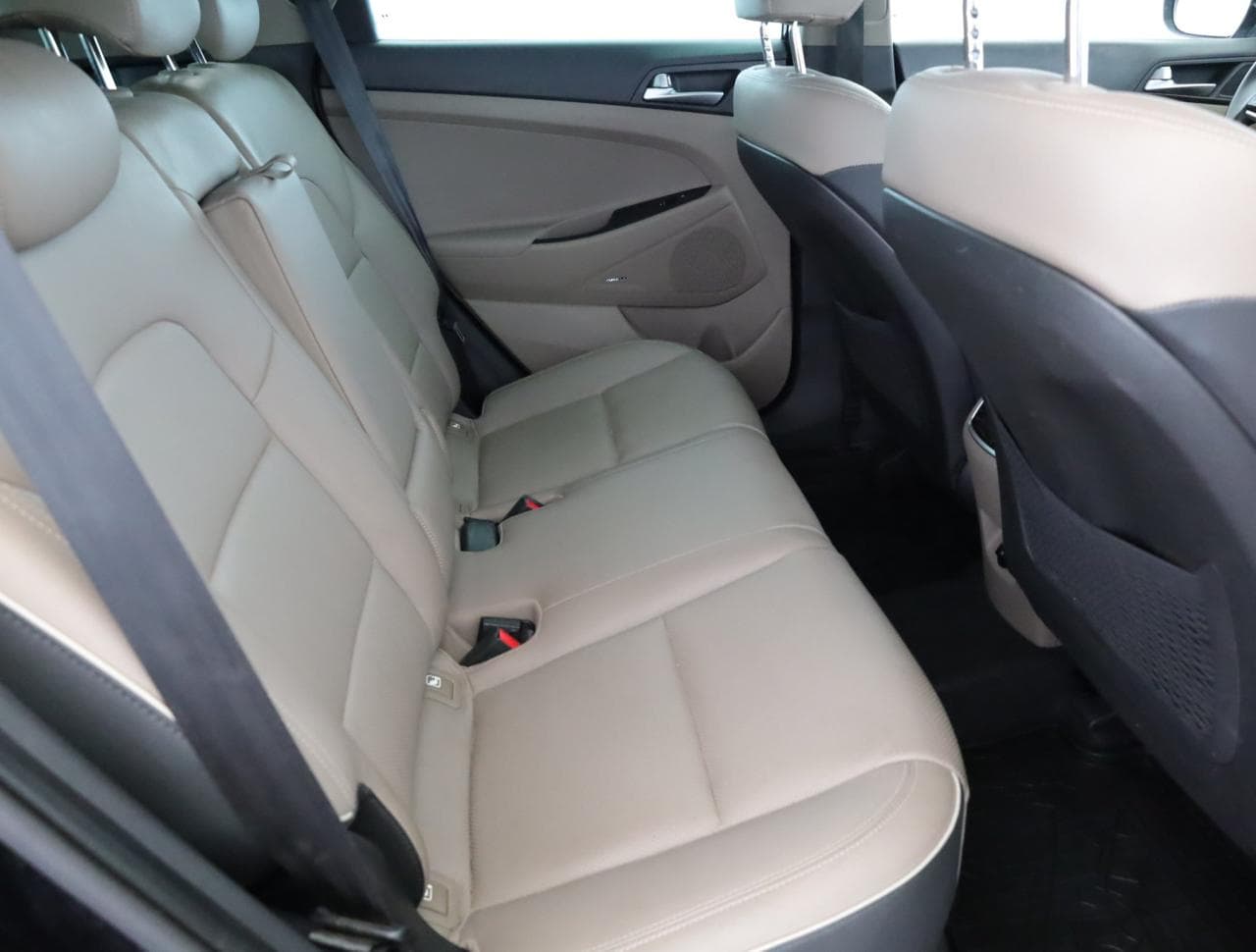 2018 Hyundai TUCSON - 11