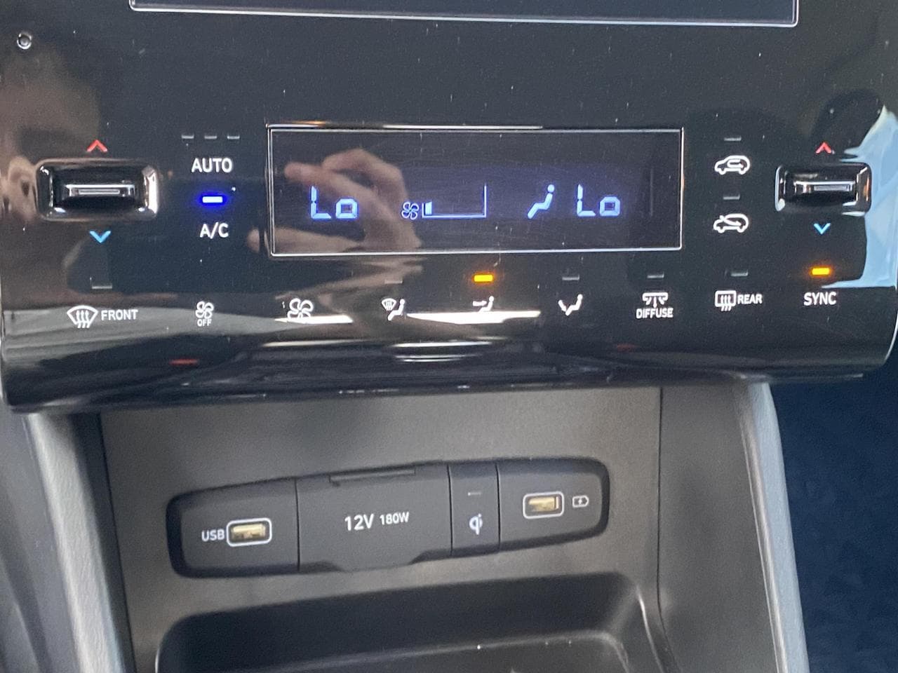 2022 Hyundai TUCSON - 16