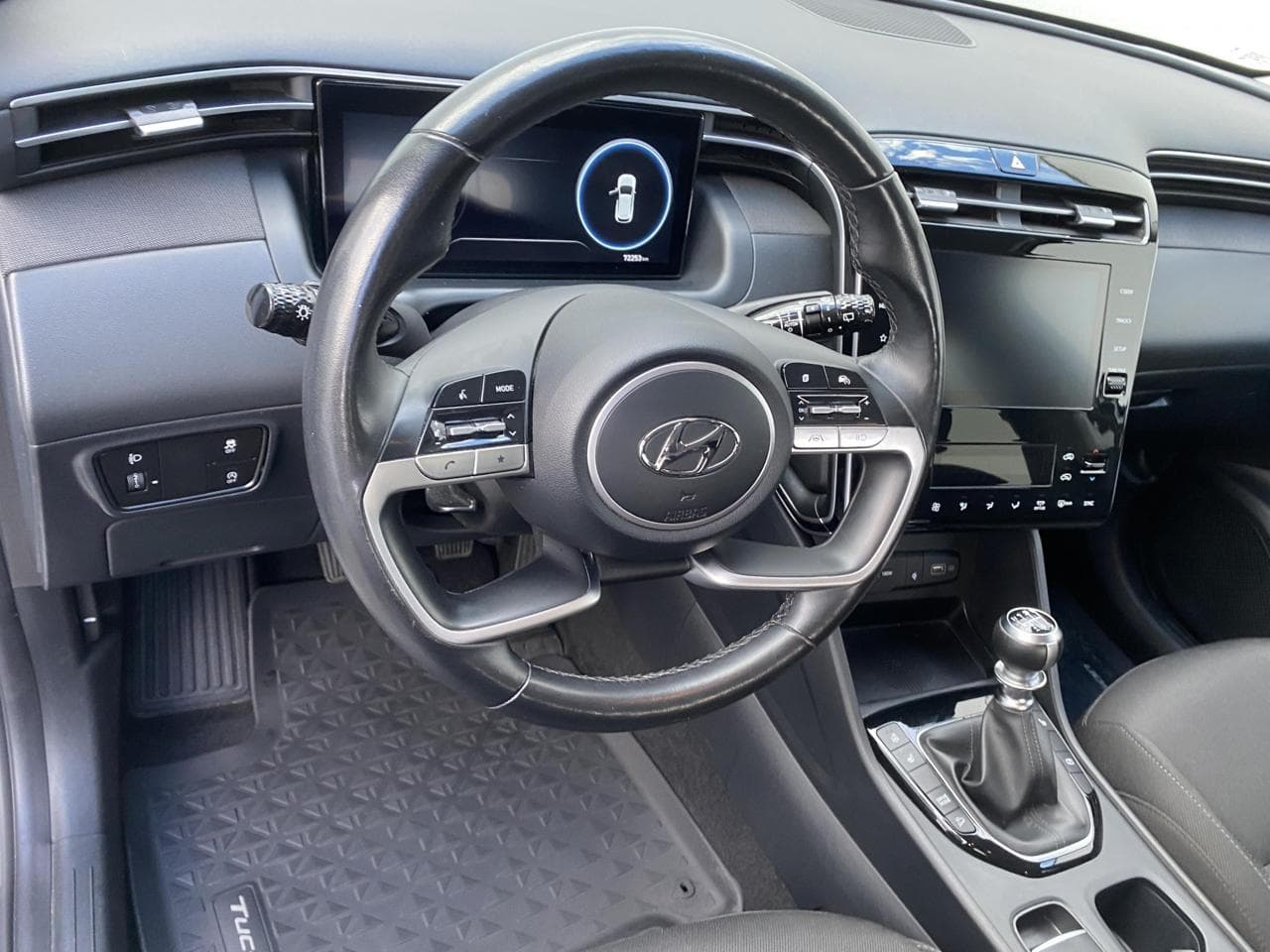 2022 Hyundai TUCSON - 12
