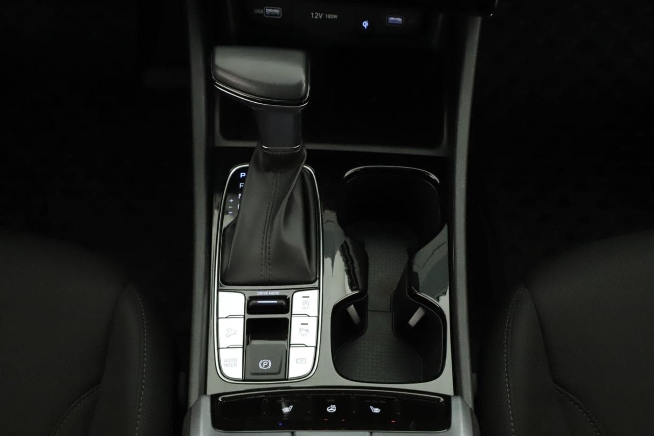 2023 Hyundai TUCSON - 18
