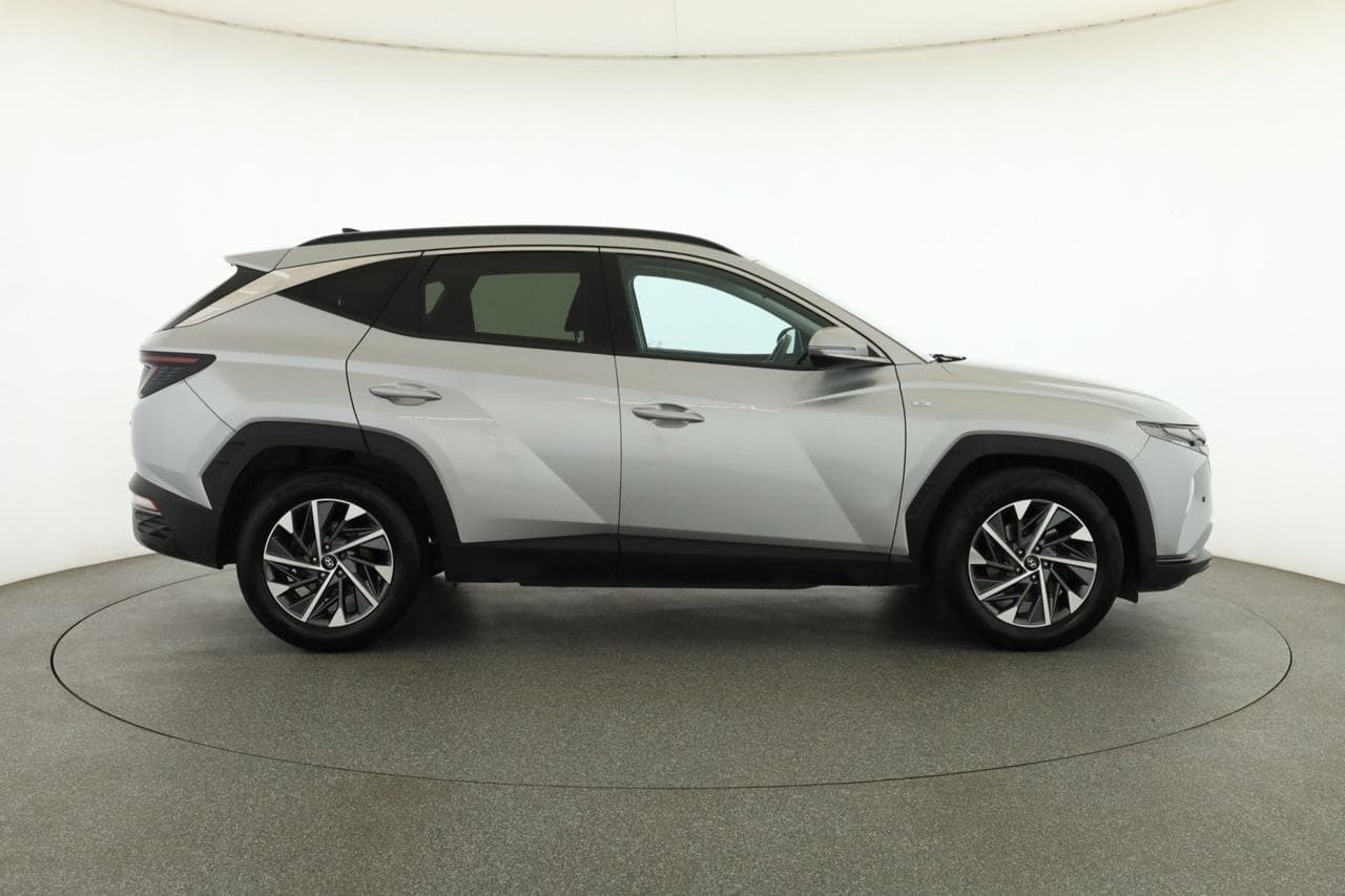 2022 Hyundai TUCSON - 8