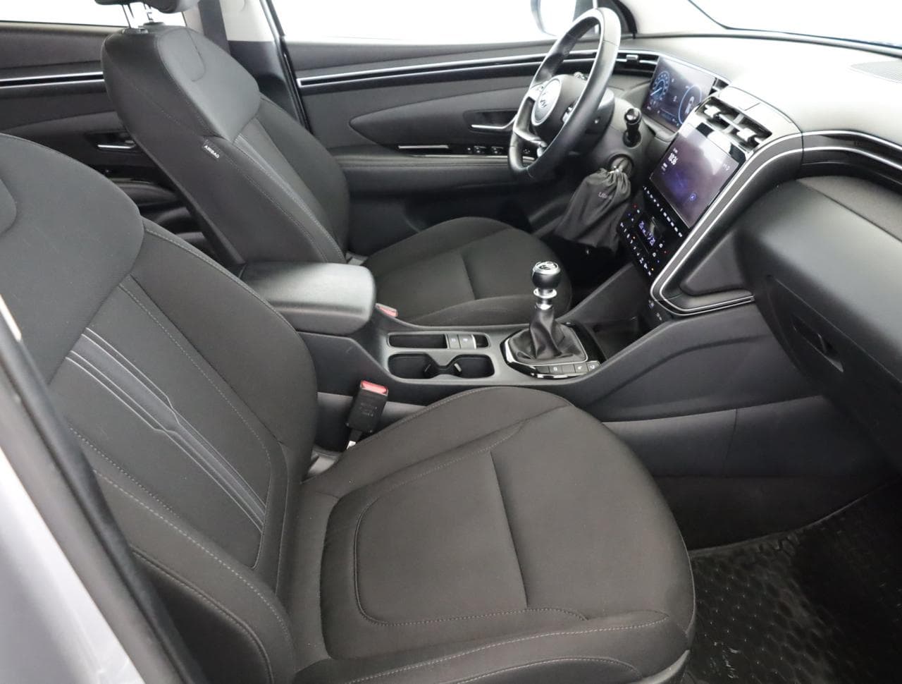 2022 Hyundai TUCSON - 10