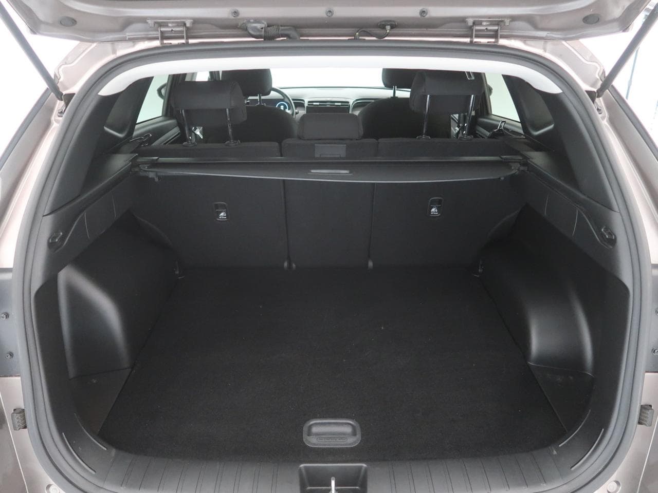 2021 Hyundai TUCSON - 20