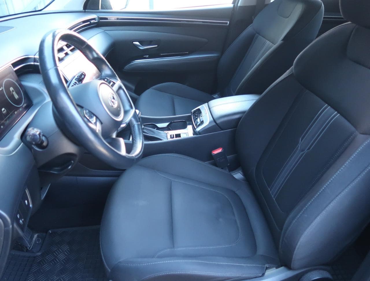 2021 Hyundai TUCSON - 16