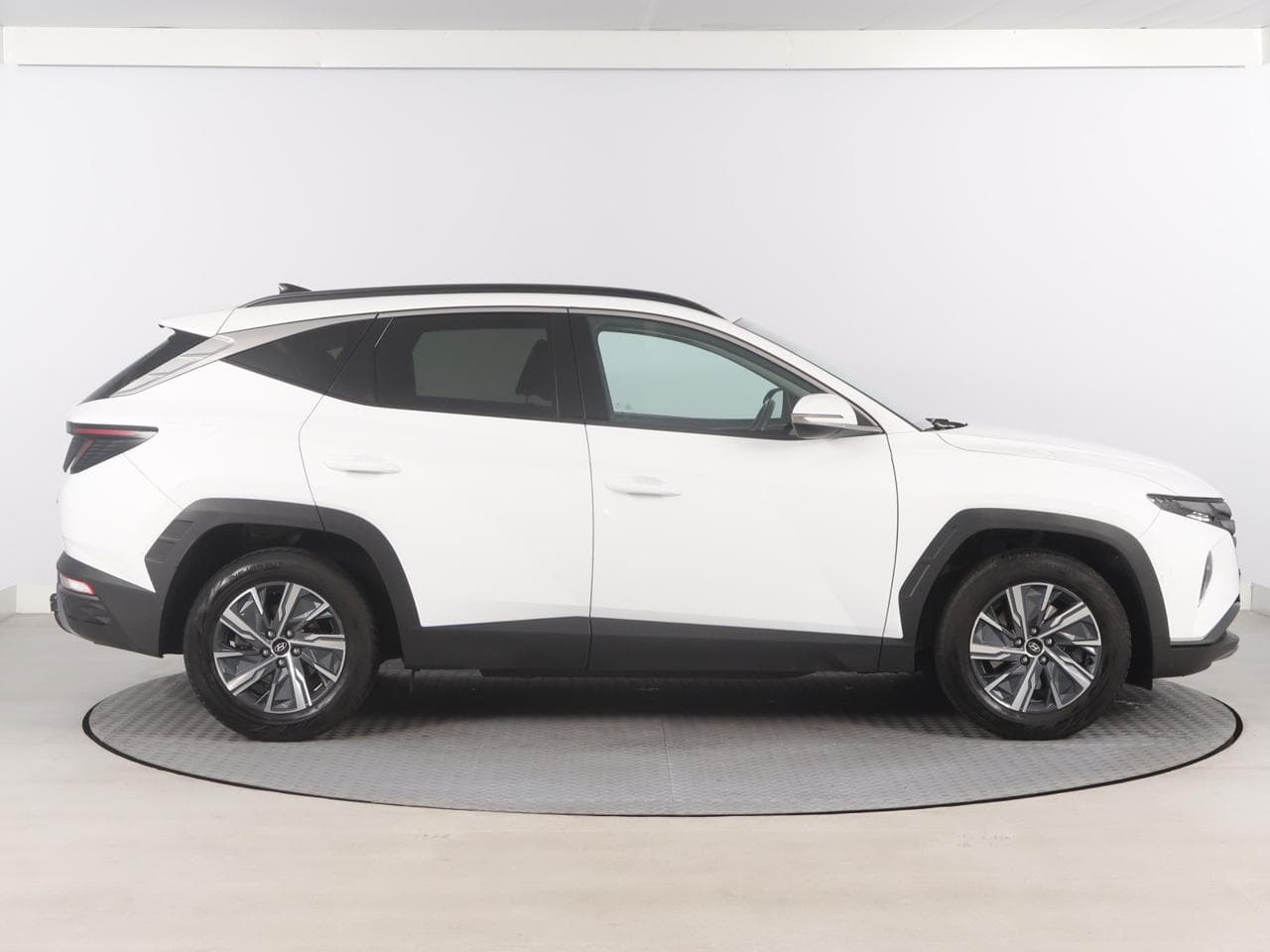 2021 Hyundai TUCSON - 8