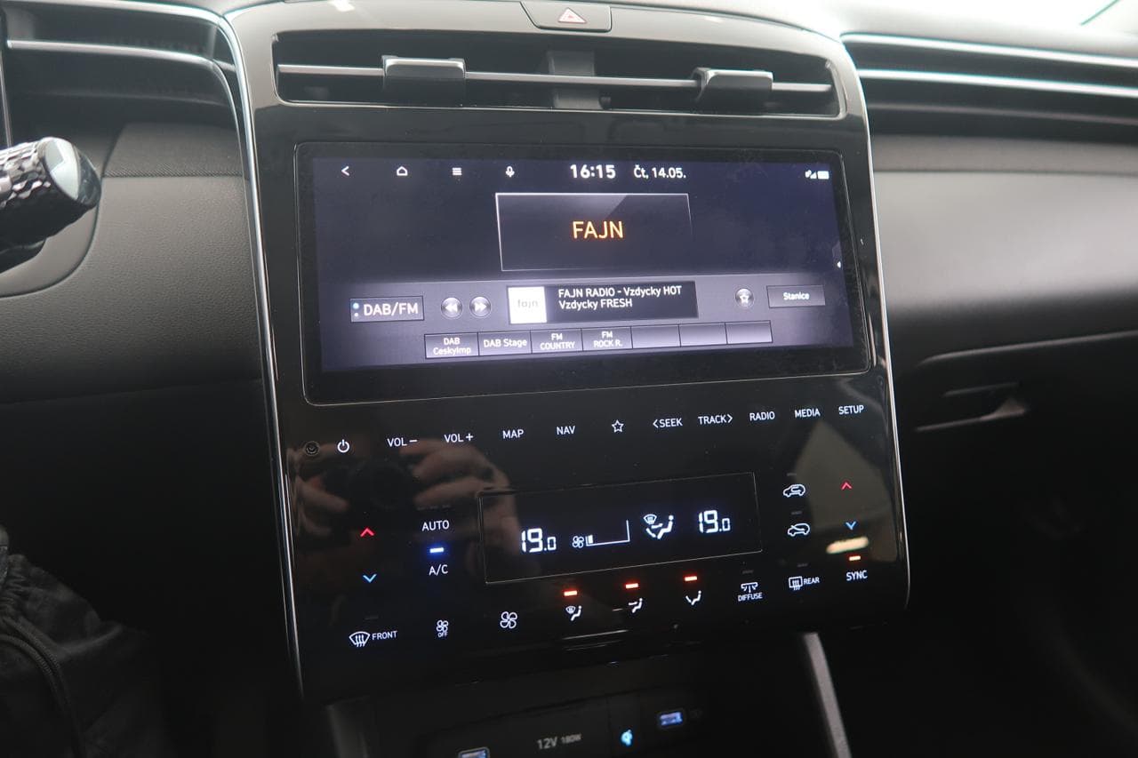 2021 Hyundai TUCSON - 18