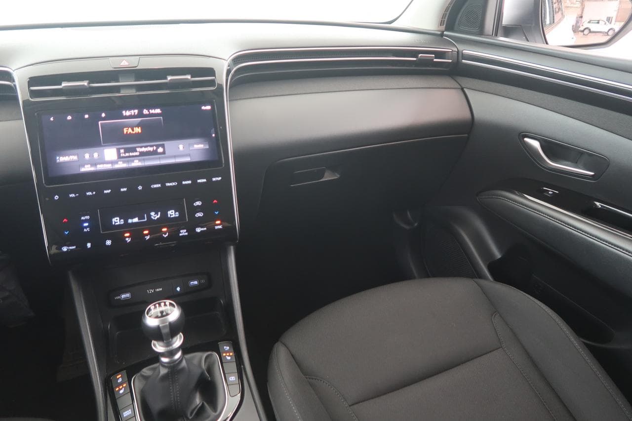 2021 Hyundai TUCSON - 11