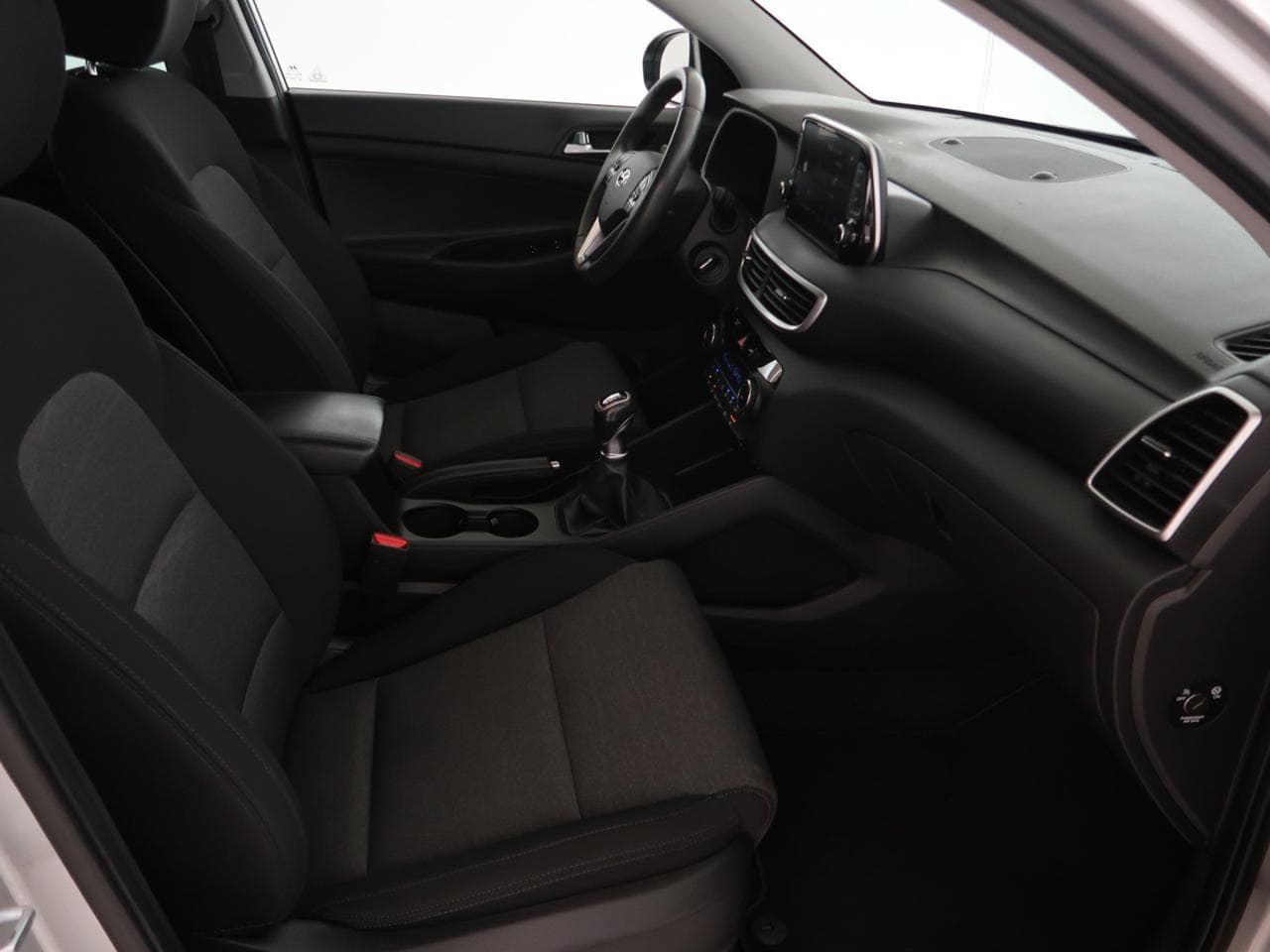 2019 Hyundai TUCSON - 12