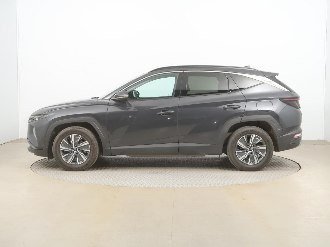 2022 Hyundai TUCSON - 4