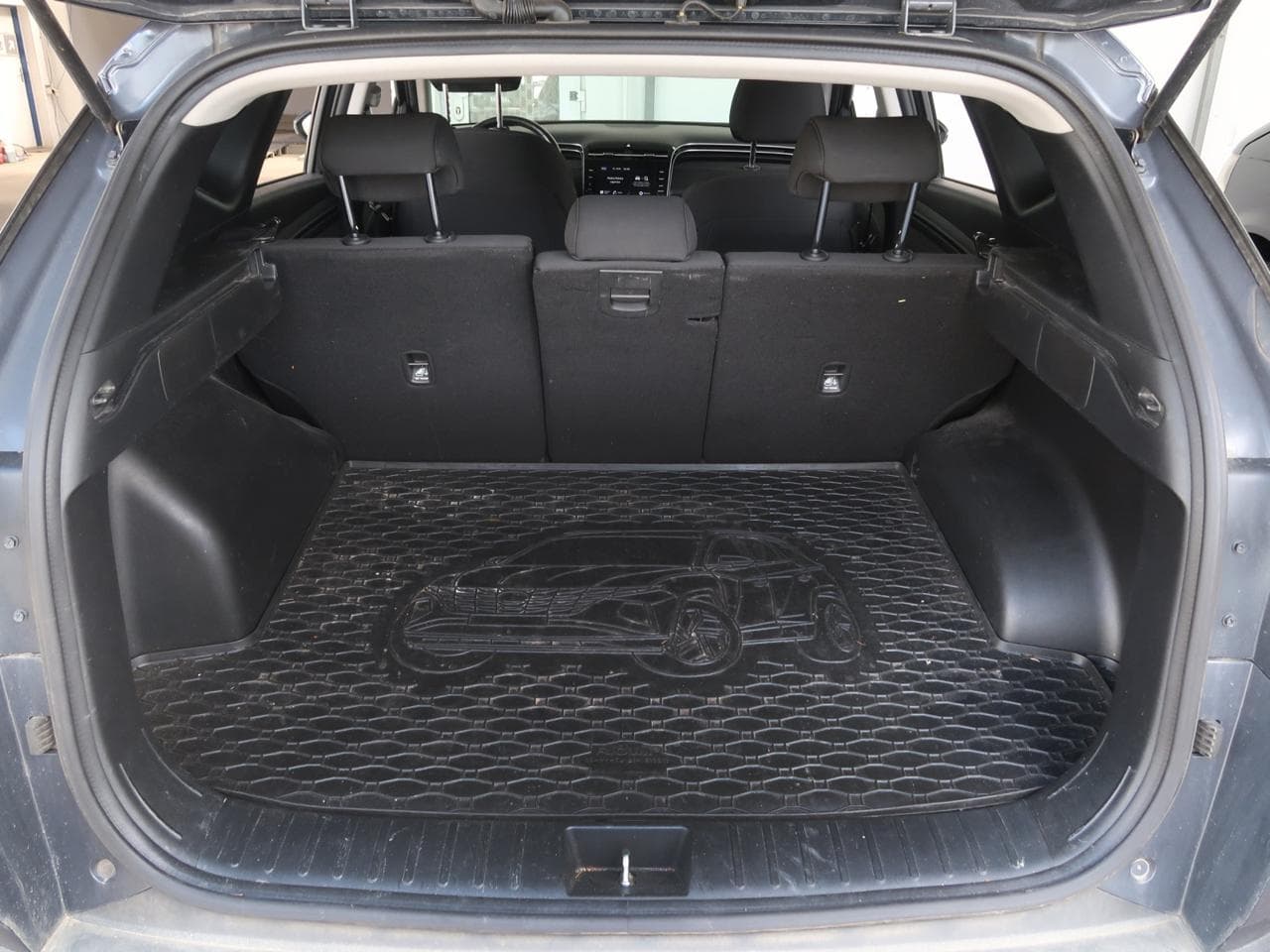 2022 Hyundai TUCSON - 17