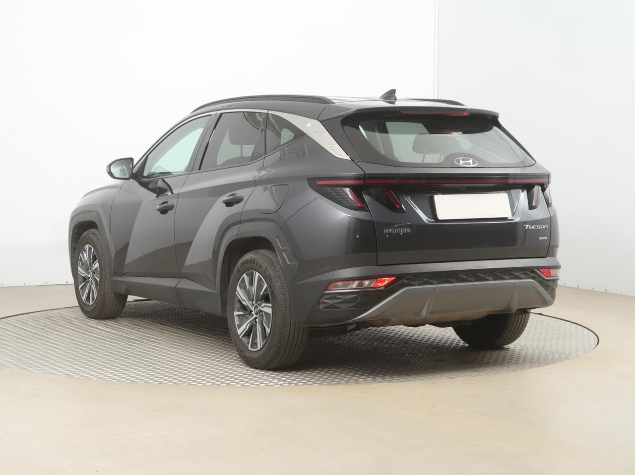 2022 Hyundai TUCSON - 5