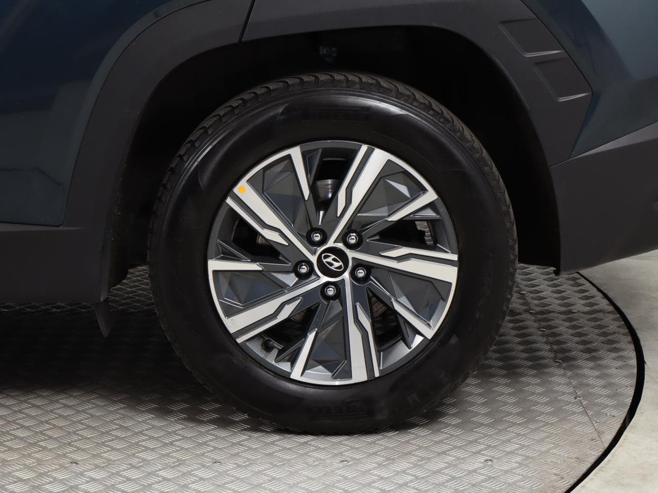 2021 Hyundai TUCSON - 18