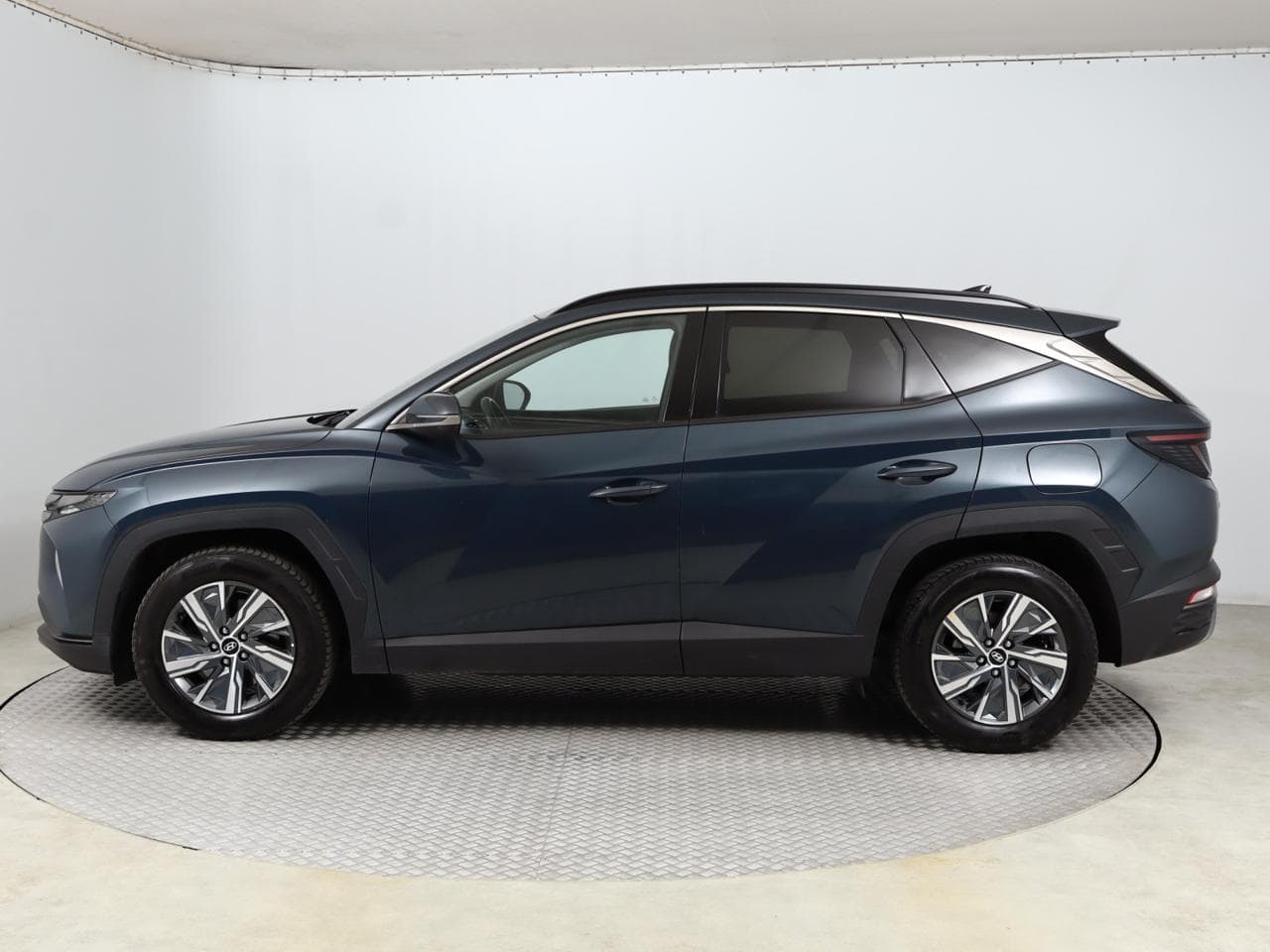 2021 Hyundai TUCSON - 4