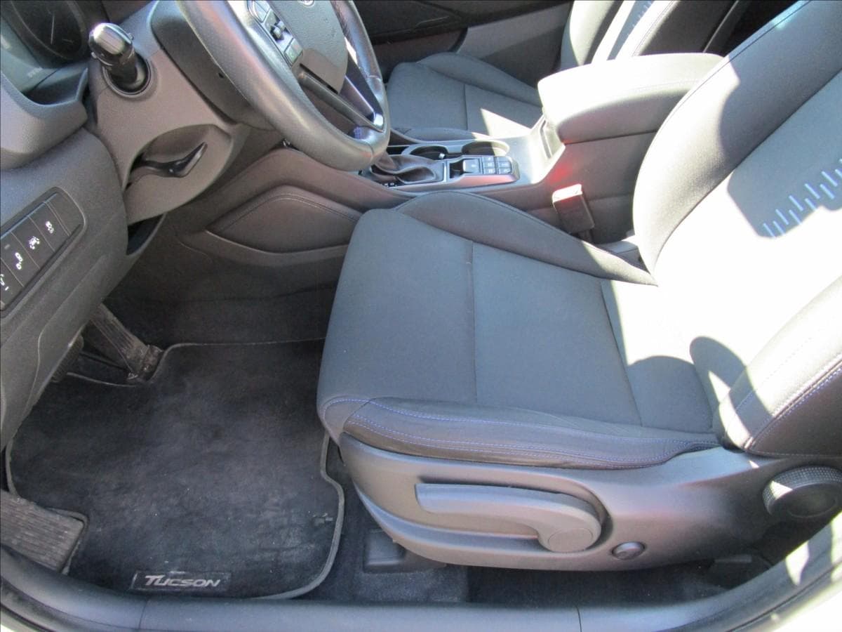 2018 Hyundai TUCSON - 15