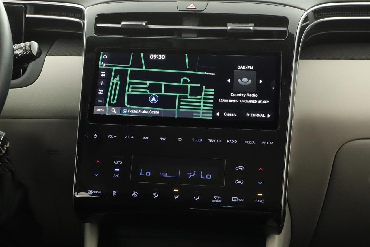 2022 Hyundai TUCSON - 16