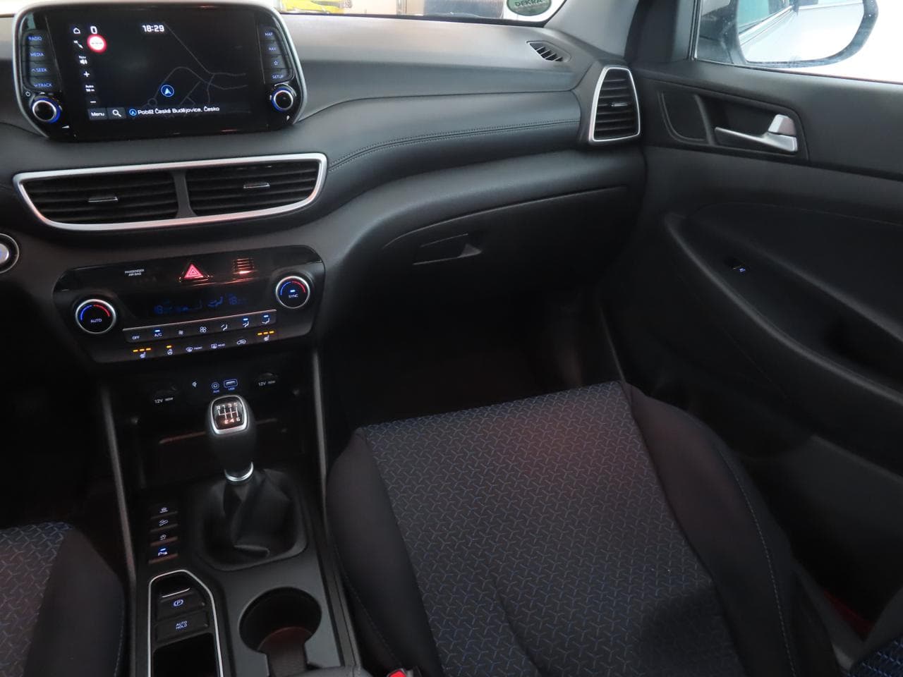 2020 Hyundai TUCSON - 11