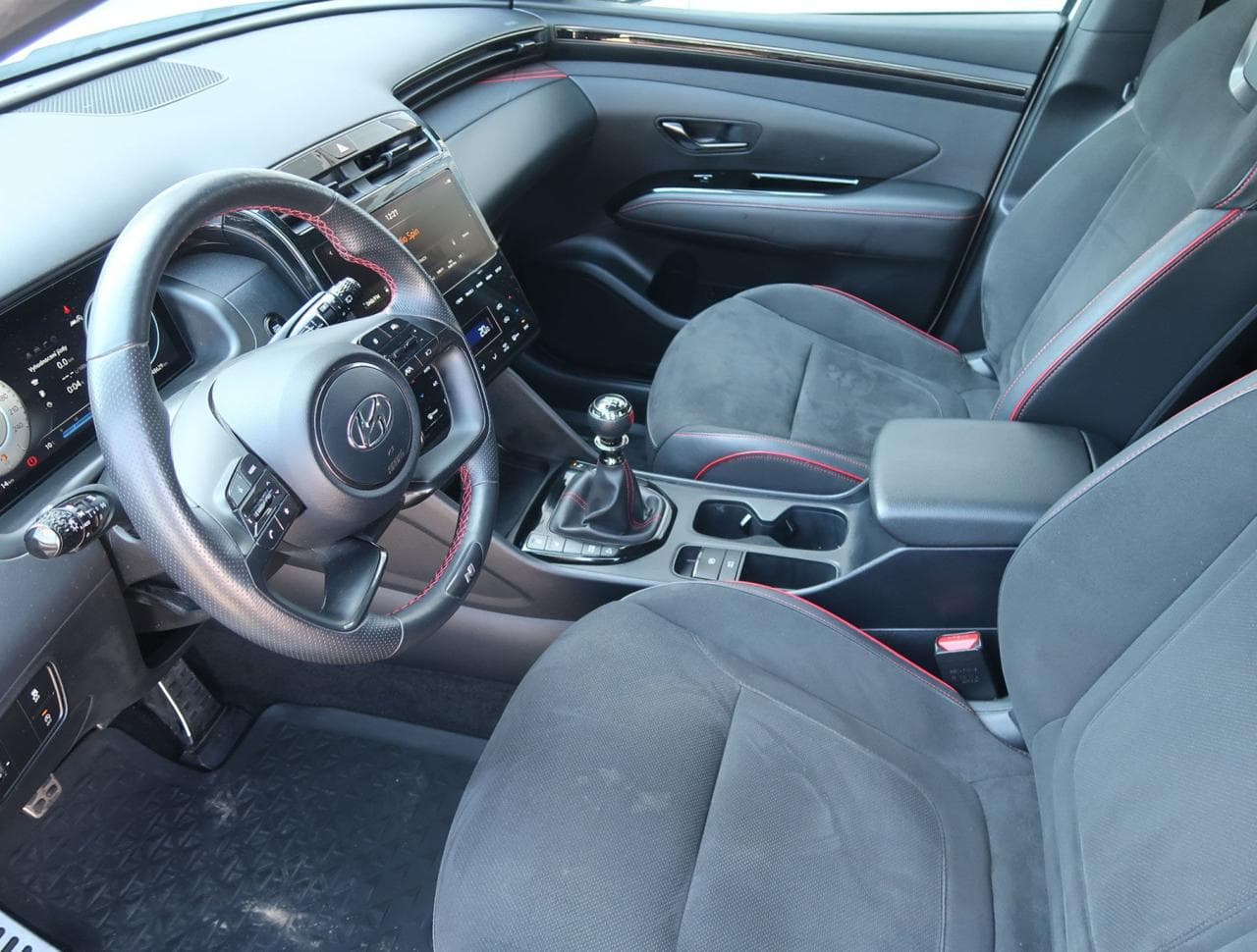 2022 Hyundai TUCSON - 28